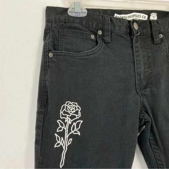 Broken Promises Ultra Slim Stretch Black Jeans Size 30 - Picture 4 of 9